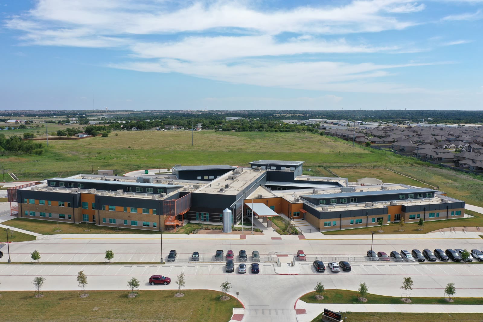 Aerial view of Hutto Elementary School's full campus roof